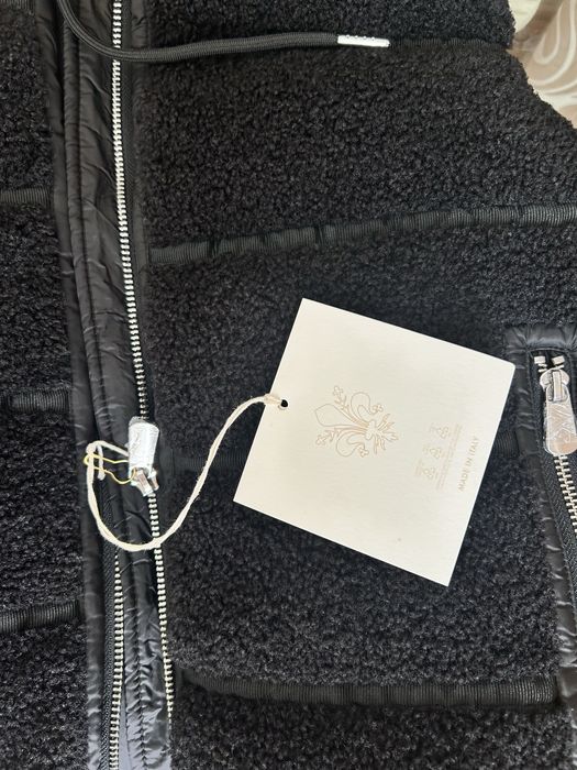 Жилетка нова утеплена