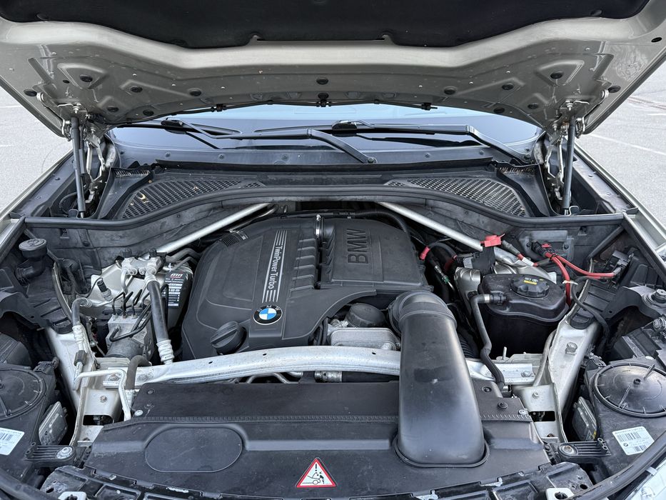 BMW X5 F15 3.0 бенз