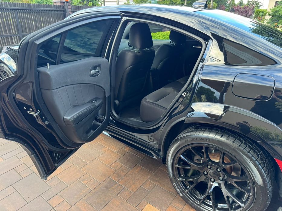 Dodge Charger 5.7 v8