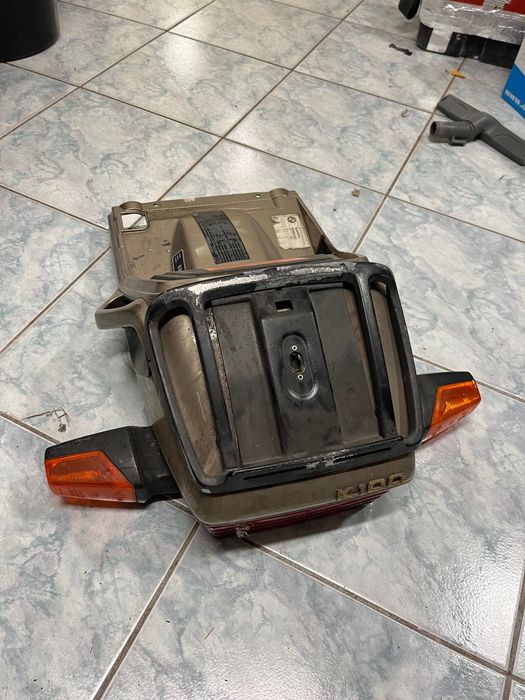 Części BMW K100 - lampa z owiewką, kufry,siedzenie, zadupek - cały komplet na raz