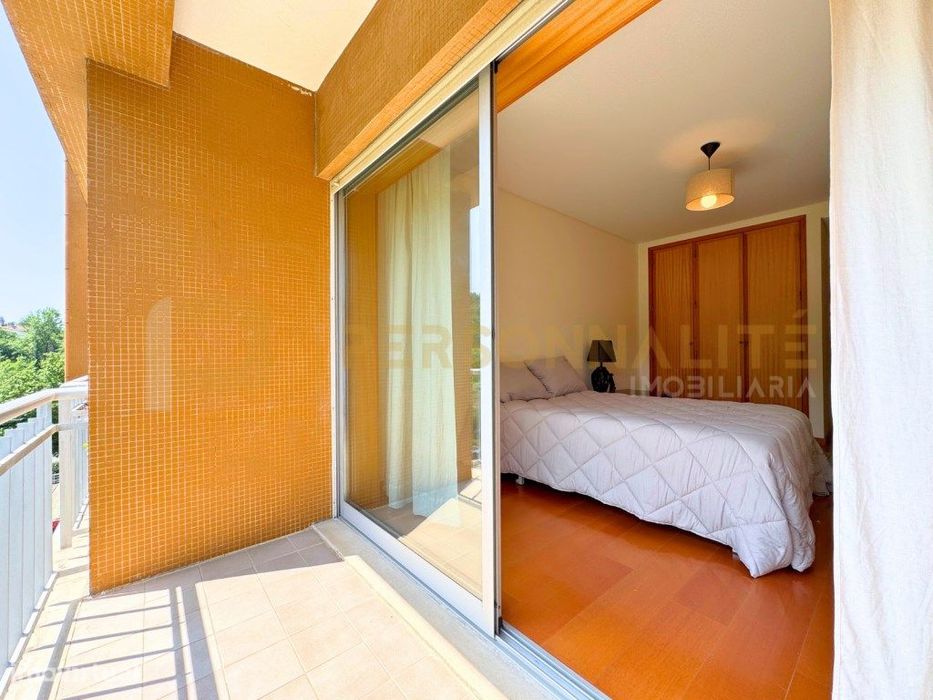 Apt. T2 Centro | Varanda | Lugar de garagem