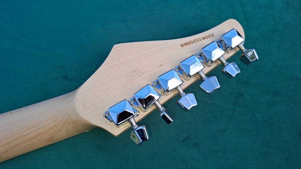 Gitara Elektryczna - Kramer Stratocaster Focus VT-211S NG Neon Green