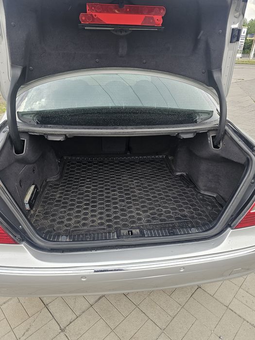 Легковые автомобили