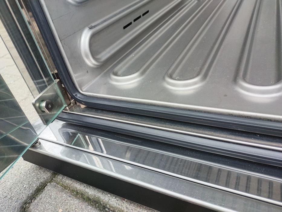 Inkubator cieplarka Memmert INE600