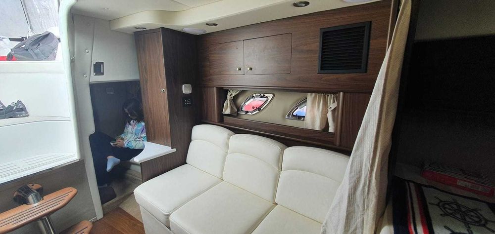 Rinker 320 EX, model 2018, stan bdb
