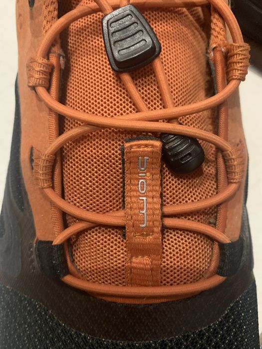 Продам кросівки ecco biom,розмір 43.Стан нових.