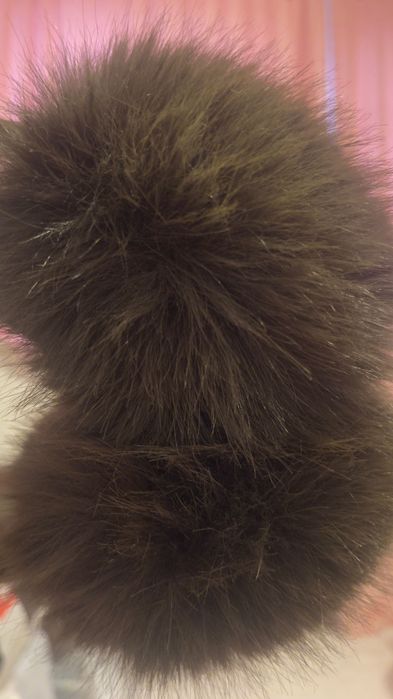 Класні теплі стильні хутряні хакі зелені навушники під песця