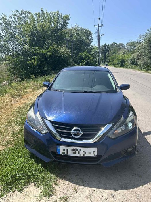 Nissan Altima SR