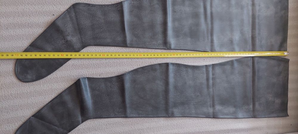 Czarne pończochy latex