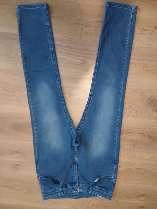 Spodnie Jeansy TWA Retail