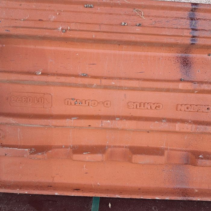 Dachowka ceramiczna Creaton Cantus