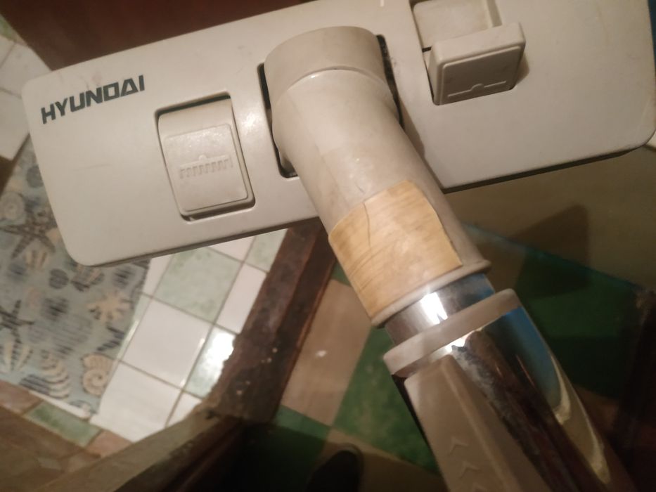 Продам пилосос б/у