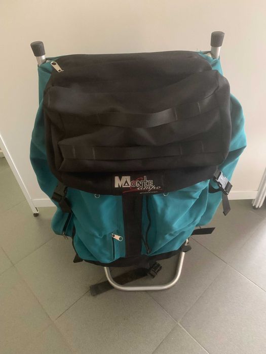 Mochila marca monte campo para campismo/caminhada