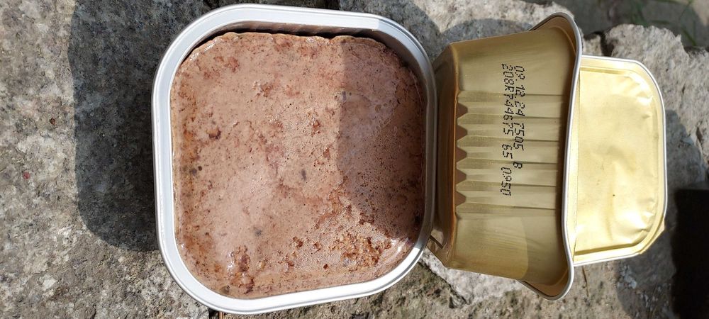 50 pasztetów dla kota bez etykiety[100gram].Mix.