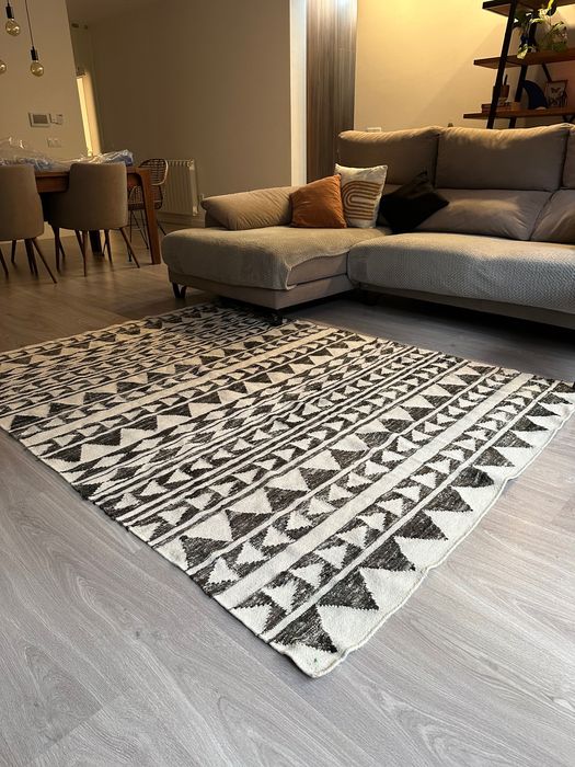 Tapete feito à mão (loja Gato Preto)