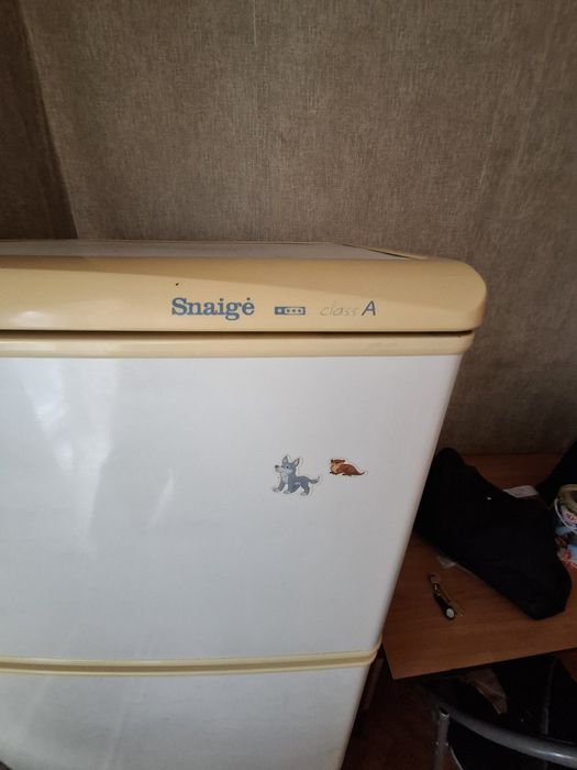 Продам холодильник