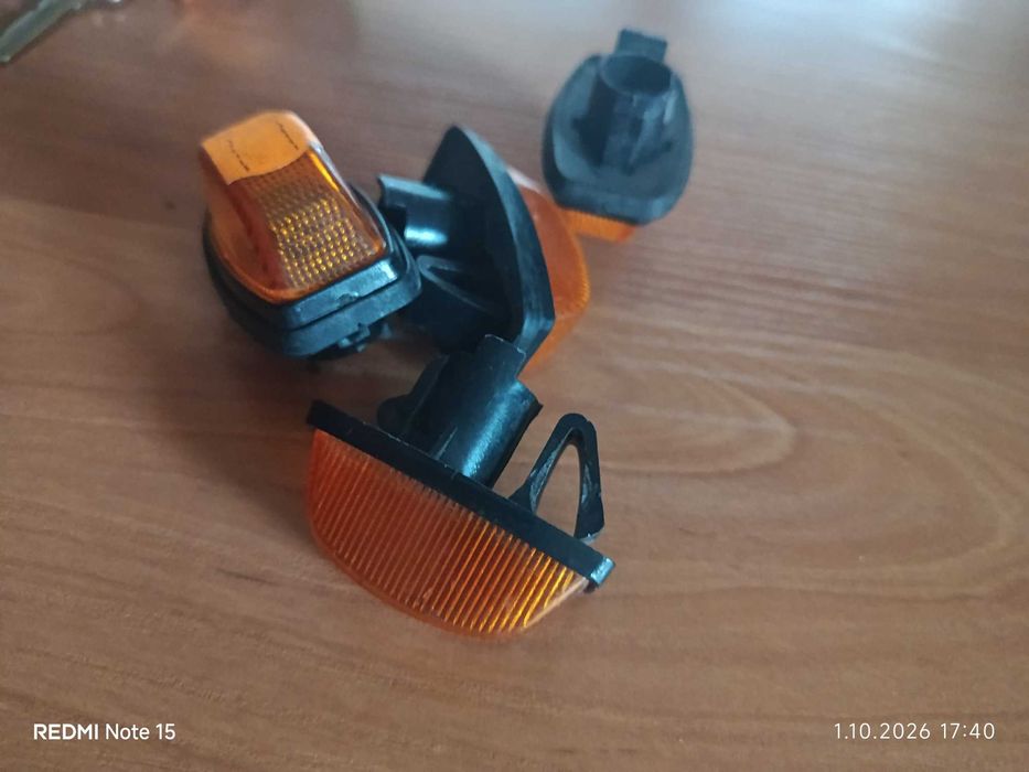 Kierunkowskazy 4szt Maluch Fiat 126p nowe