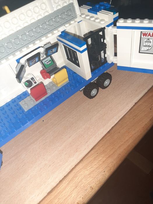 Лего оригинал 60044