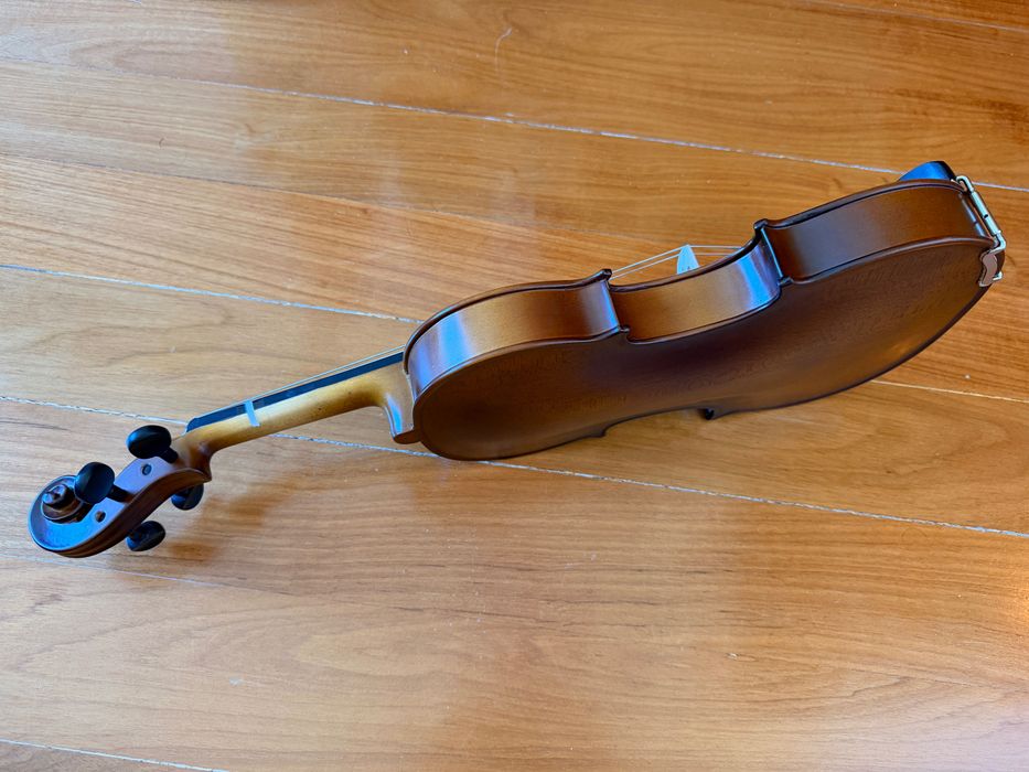 Violino 3/4 Stentor Student II completo, com estojo e espaleira Wolf