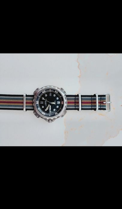 Relógio Casio MD-703