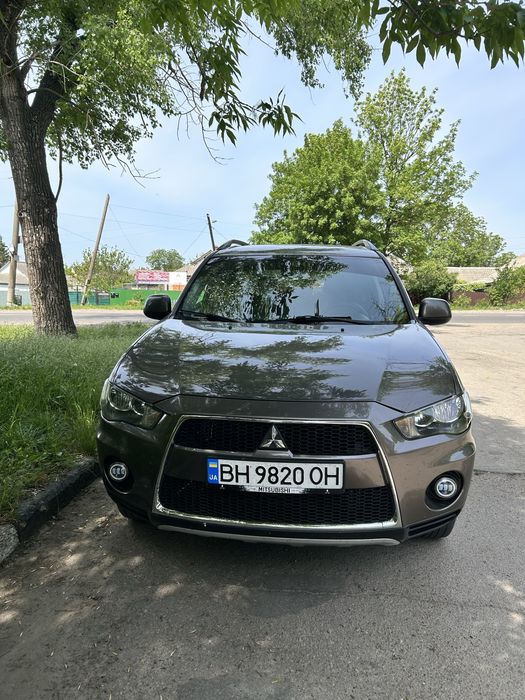 Продаю машину у відміному стані