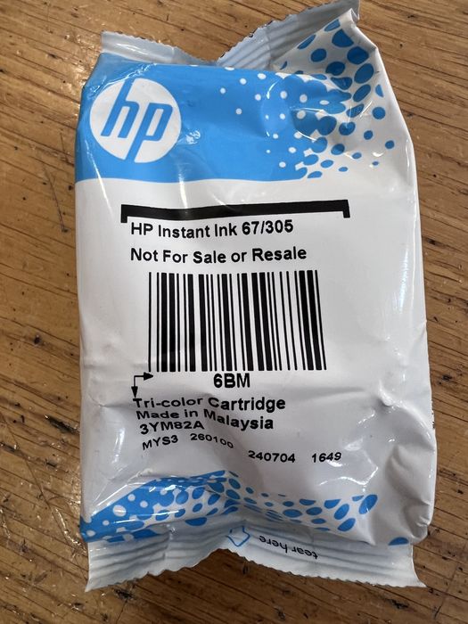 Tinteiro HP 305 / 67 Tri-color Original – Novo / Selado