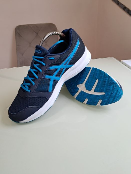 кросівки чоловічі asics