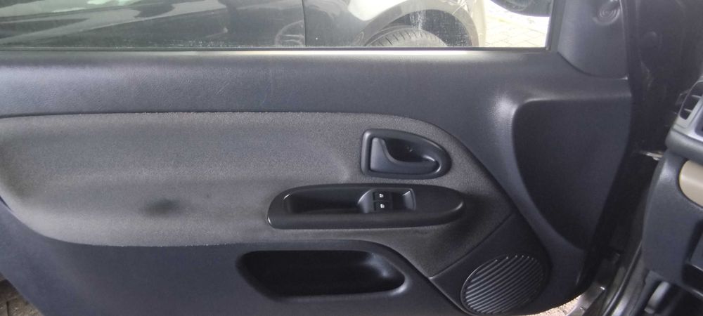 Renault Clio II 1.5 DCI, 2 lug.