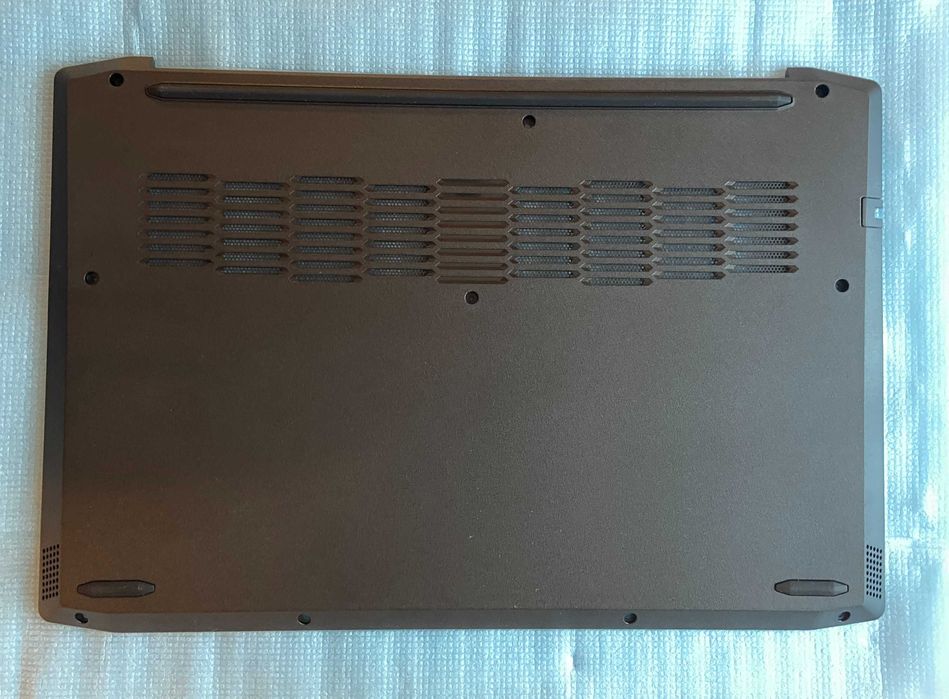 Нова нижня кришка ноутбуку Lenovo Ideapad Gaming 3 15IMH05/15ARH05 (81Y4/82EY) OEM 5CB0Y99468