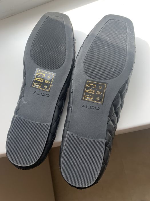 Шкіряні балетки Aldo