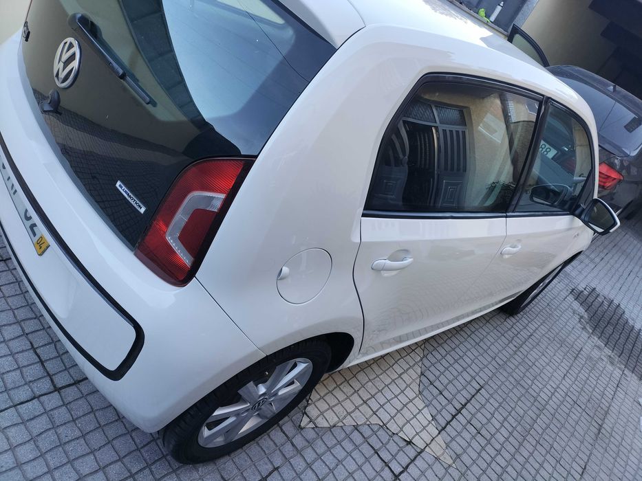 Volkswagen UP carro citadino