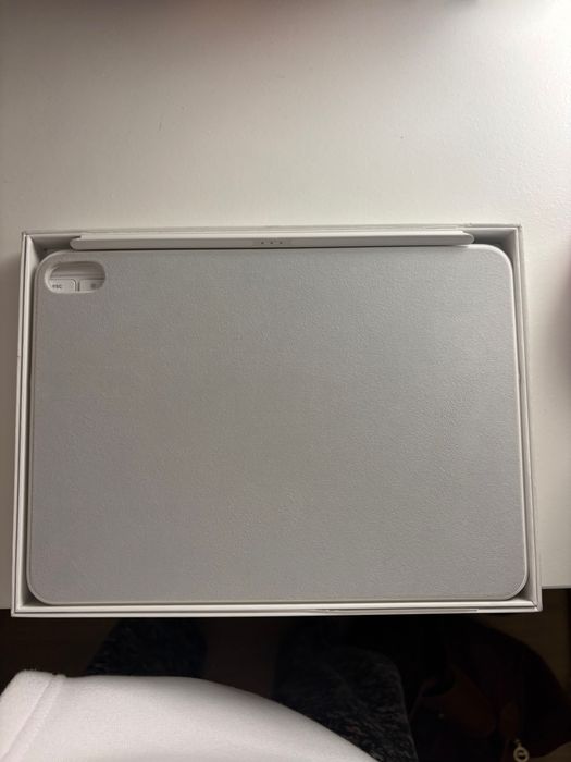 Teclado IPad A16 (11 geração) Apple