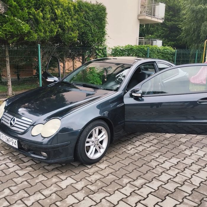 Mercedes-Benz Klasa C Sprzedam Mercedes W203
