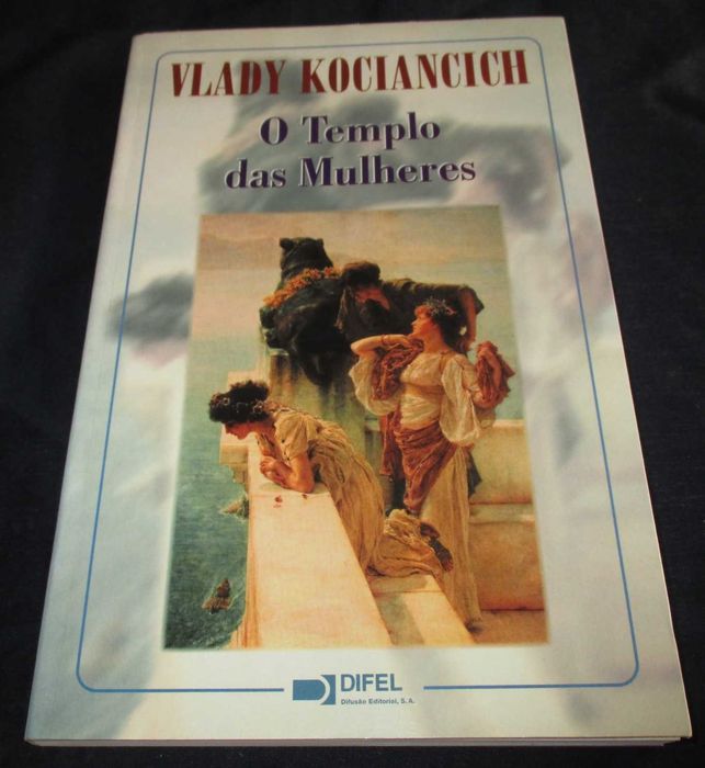 The Temple of Women Book by Vlady Kociancich, Published by Difel