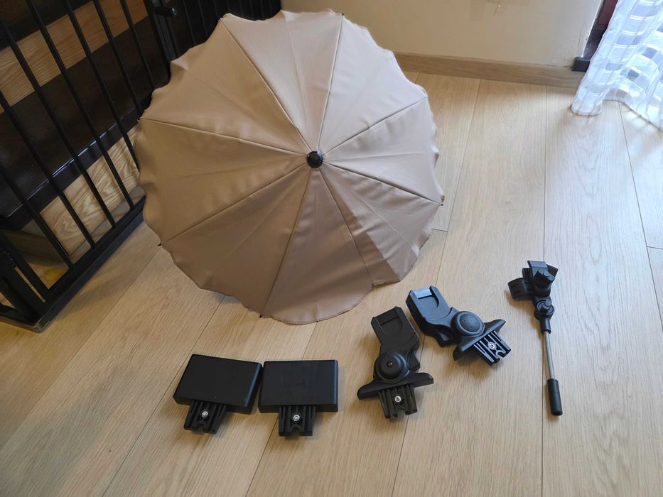 Zestaw: fotelik + baza Maxi Cosi, wózek Bebetto Flavio