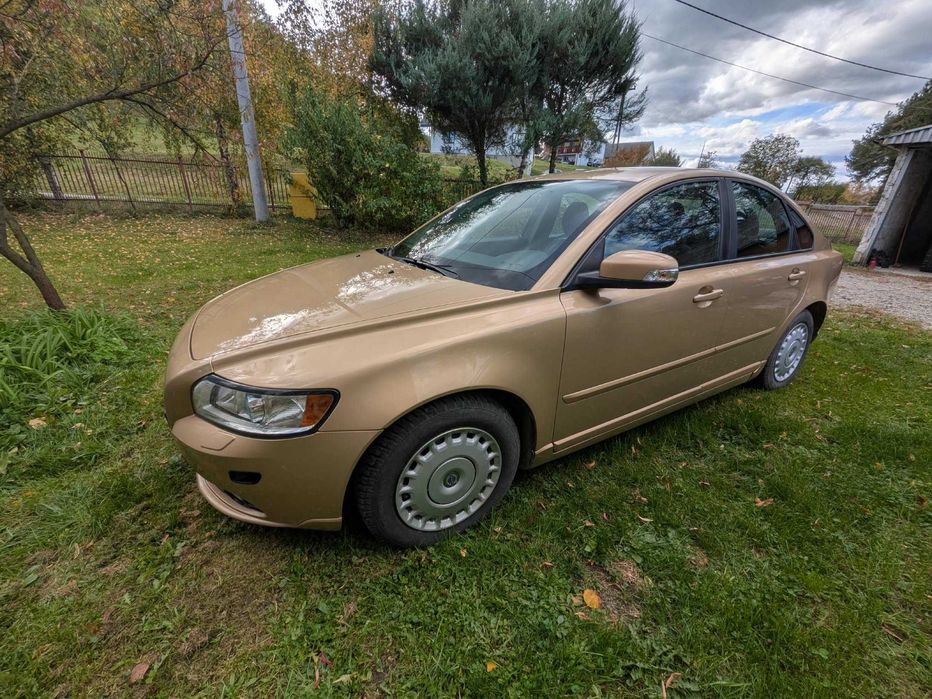 Volvo S40
