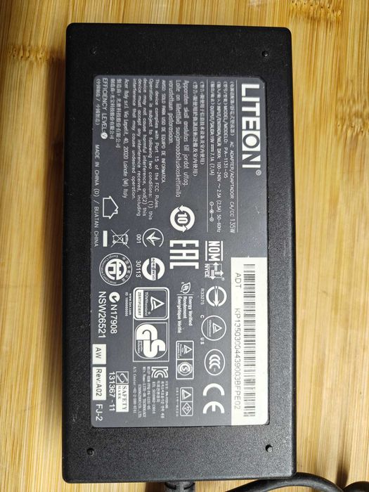 Carregador 135w 7.1A