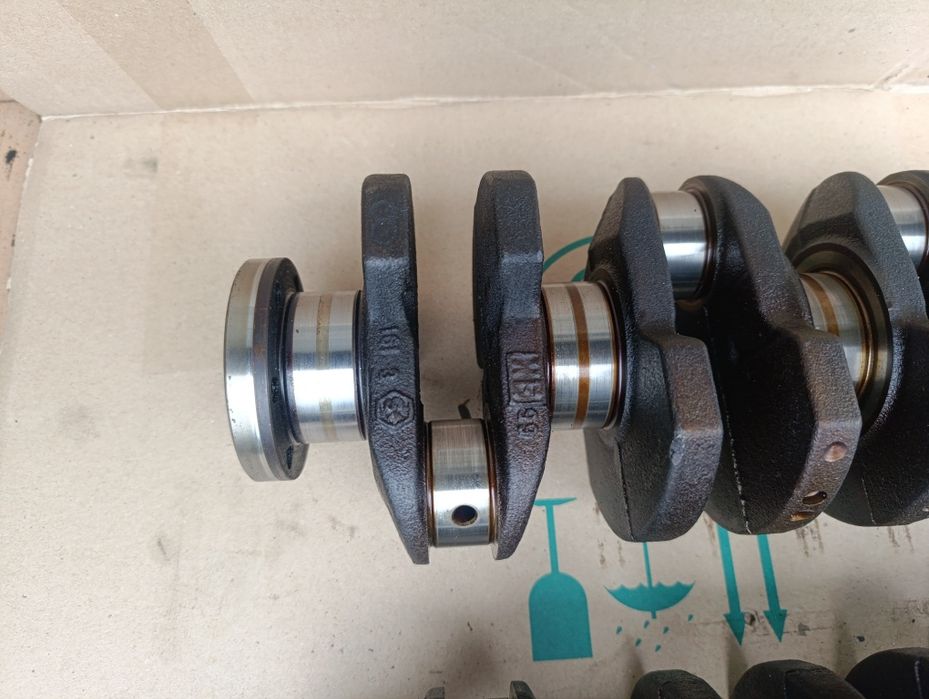 Колінвал коленвал 1.8 16V x18Xe opel Vectra Astra Zafira