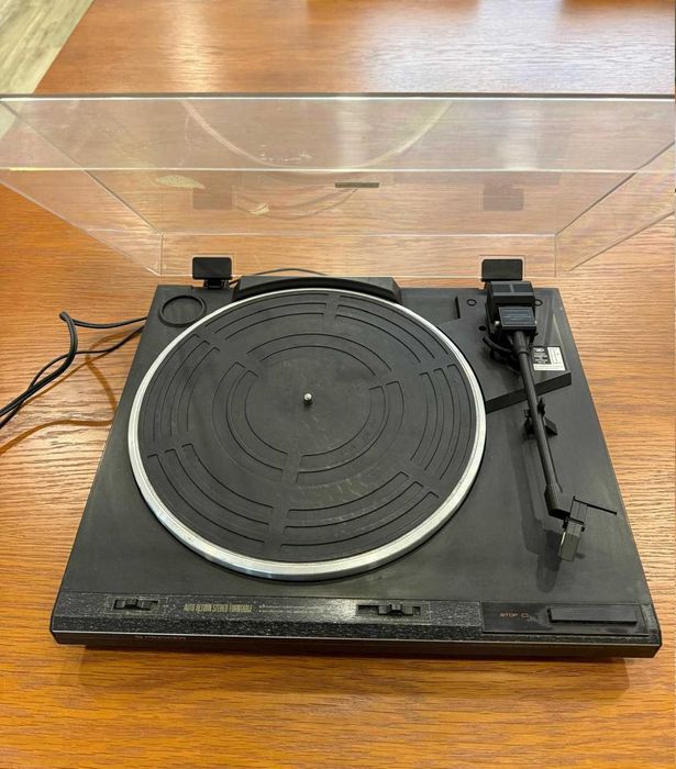 Gira Discos PIONEER PL333Z