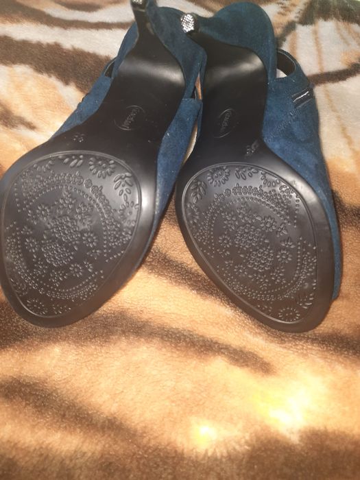 Nowe buty damskie Graceland rozmiar 38 szpilki