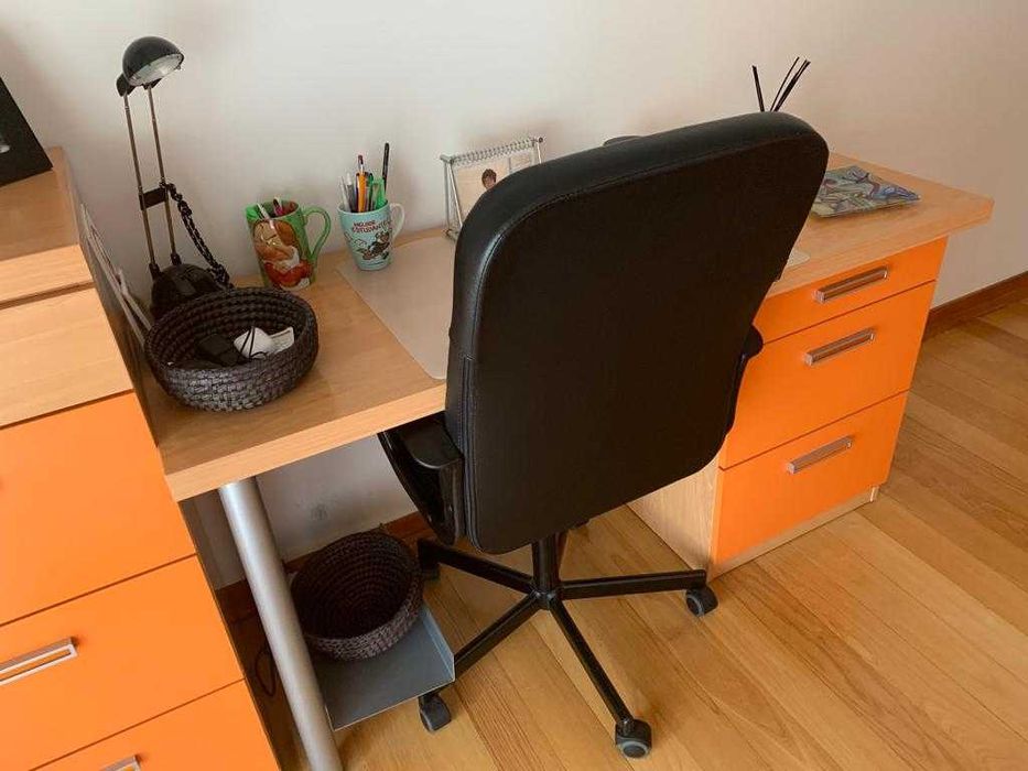 Mobília de Quarto - Ótimo Estado