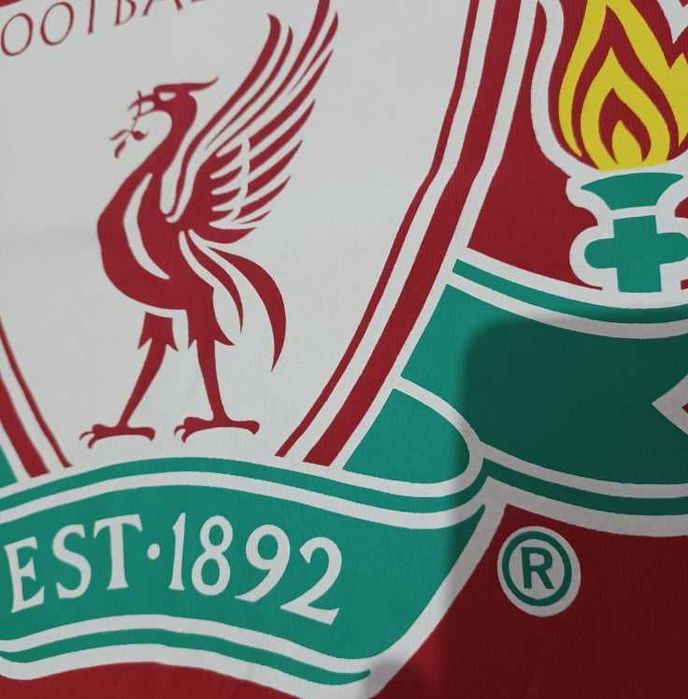 Bluzka z logo Liverpool