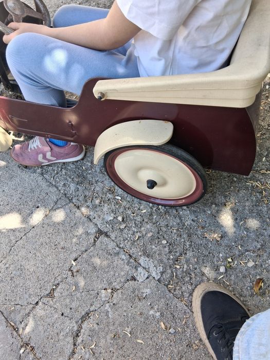 Vendo carrinho metal para criança