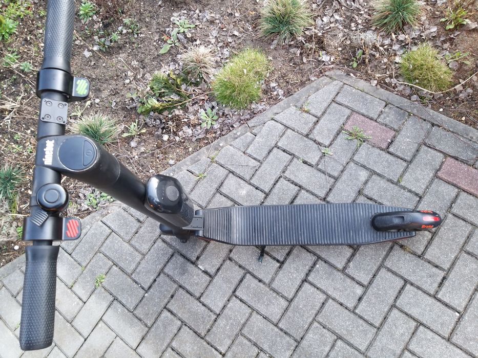 Hulajnoga elektryczna ninebot by segway