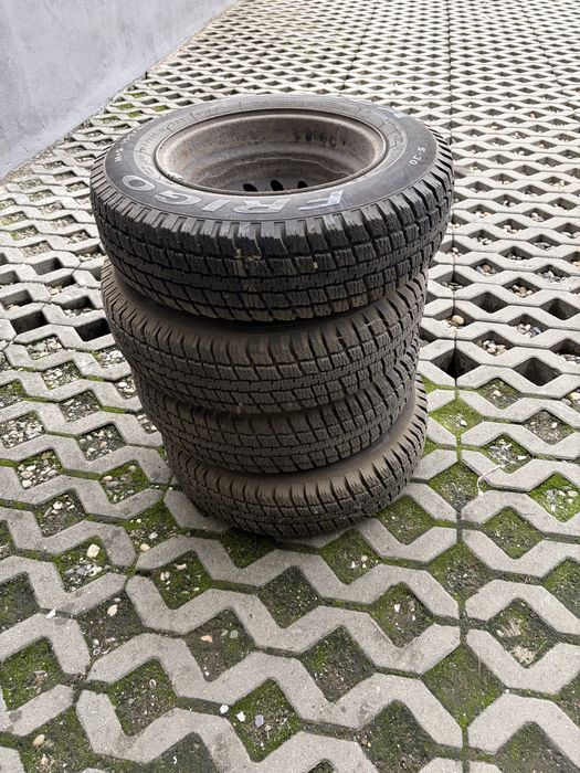 Felgi stalowe 13” z oponami zimowymi Dębica Frigo – Fiat Panda