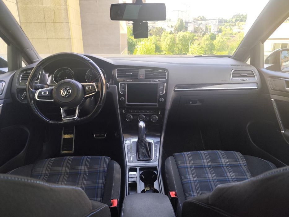 VW golf GTE 2016