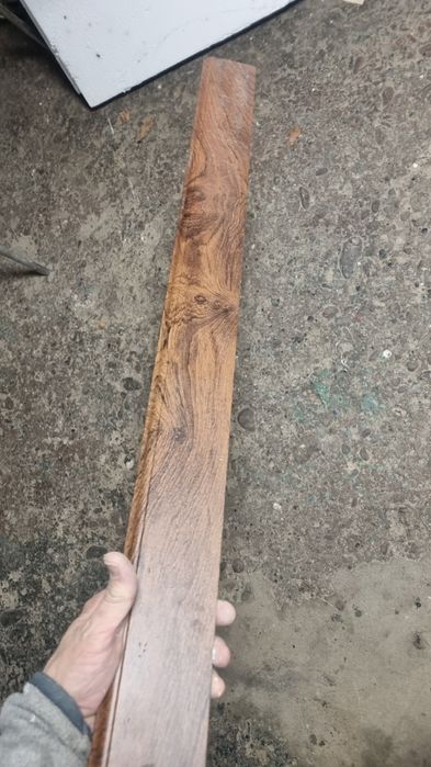 Listwy  przypodłogowe