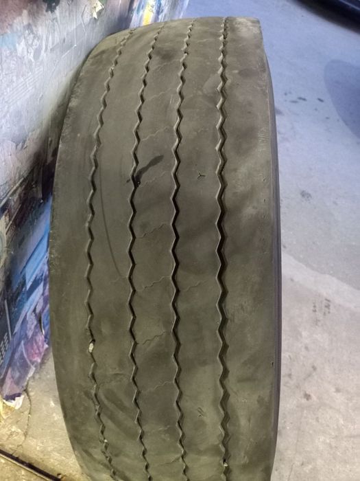 Покрышка, резина  Continental Hybrid LS3 232/75/17.5