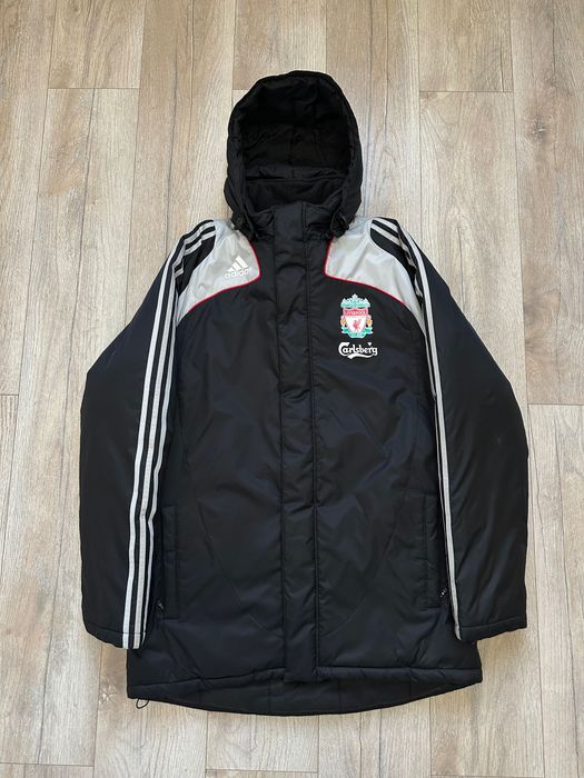 Куртка adidas Liverpool Л размер