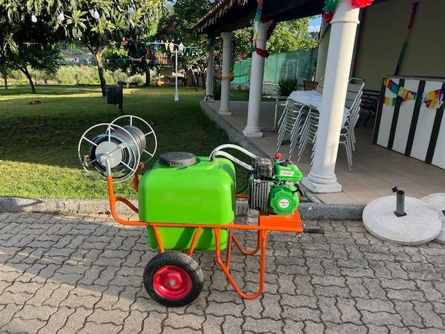 Máquina pulverizadora